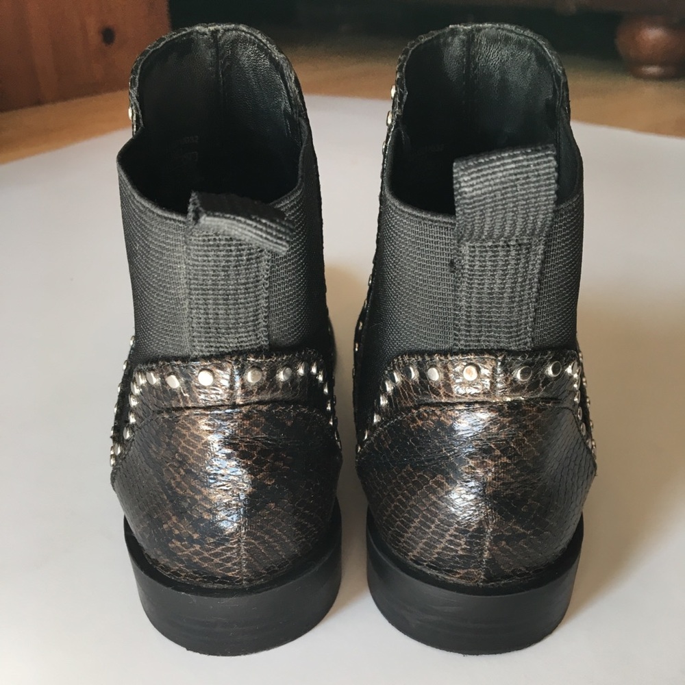 Zara snake skin print boot